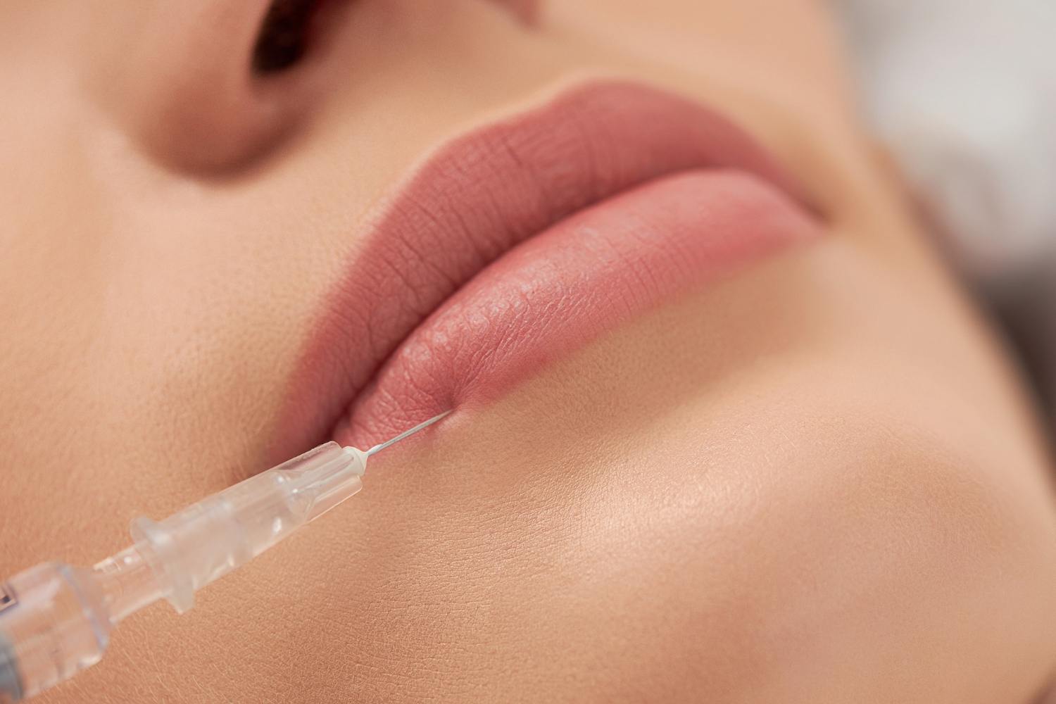 What Causes Lips To Look Thin Over Time - Lecada Tampa